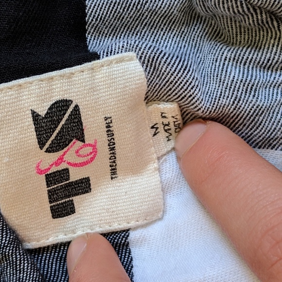 Flannel - Picture 2 of 3